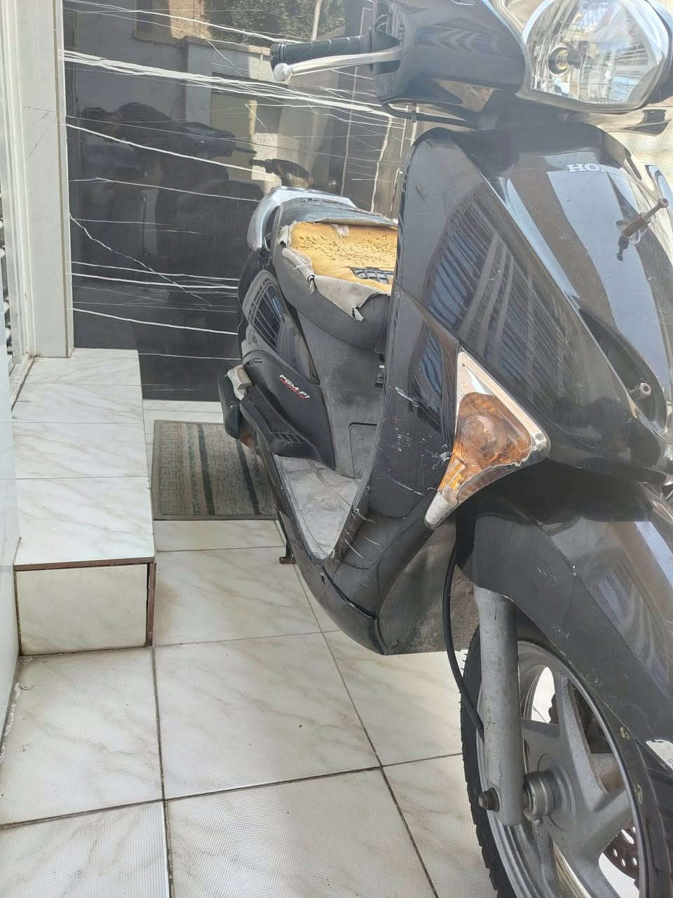 سلام عليكم هوندى ليدي كله بلاد مكينه بلجيس برغي مامفتوح بيه كله بلاد عله وضع شركه مكينه بلجيس مابيه نقص كله كفاله مكاني بغداد الامين الثانيه
رقمي ***********
