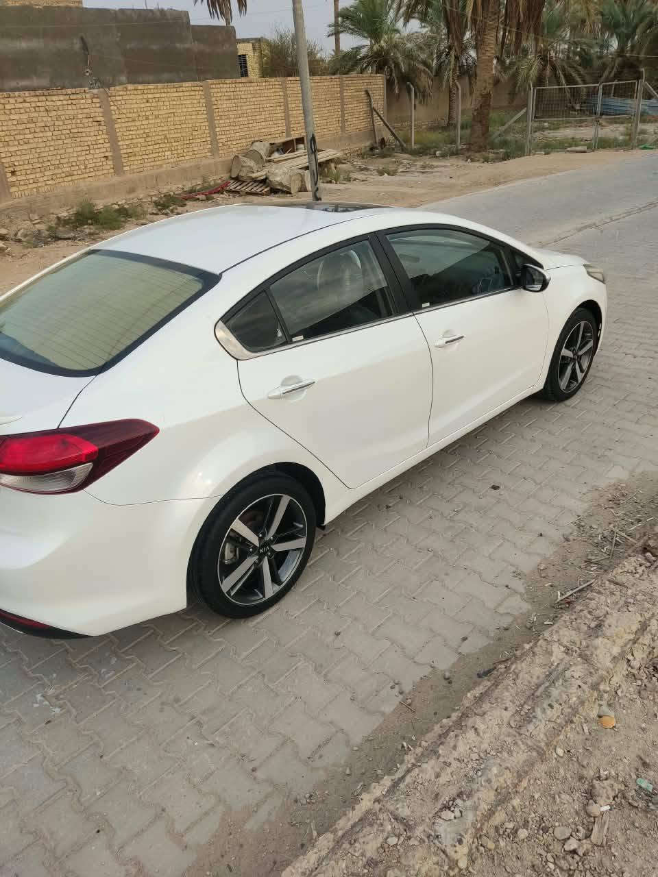 سيراتو • فول مواصفات • ٢٠١٨