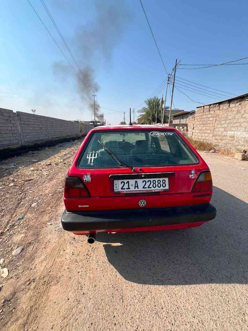 كولف موديل ٩٠ محرك ١٨٠٠ كير ميكانيكي أوربي بدون تبريد السيارة بيها قطعتين صبغ باب ايمن وجاملغ مال السايق السنويه ساقطه صار سنه رقم سليمانية انكليزي مميز جديد بأسمي ادامه كامله السعر ٣٥ ورقه وبيها مجال الرقم ***********
