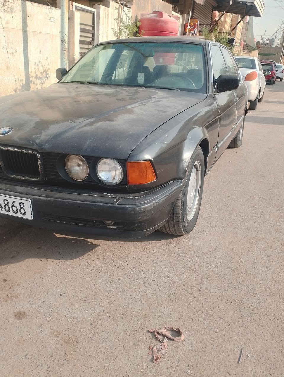 بي ام 740 • محرك 8 • نقص صبغ