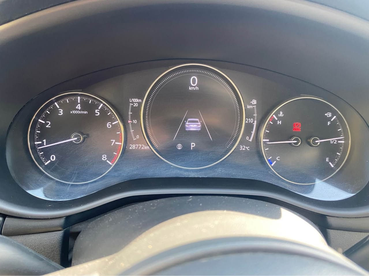 Mazda 3 2023 sedan,preferred sport
مەکینەی ٢.٥ بێ تۆربۆ و بێ دەبل ئەکسل مەرخوبە
پێش و پشتی کەپسە ،٤ پارچە و سەقفی سبوخە بە سبوخ عام دەیفرۆشرێ 
مواسەفات،بەسمە،سلایت،ئۆتۆ هوڵد،کوشن هیتەر،کوشن خەزن و جلد،ئۆتۆ لیت ئۆتۆ فلچە،کامیرە و ڕادار کامل،خەتی جادە  زۆر مواسەفاتی تر
سەیارەکە ٣٠ هەزار کم ڕۆیشتیە
ڕقم شانسی :3MZBPACM8PM374515
رقم تەلەفۆن:***********
سعر:108$ أربيل, العراق
