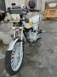 دراجه  ايرانيه خمسه كير مديل 2024 جديده عل وكاله مكينه بالصندوك جديده ...
