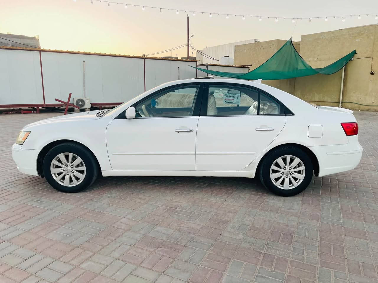 تحية طيبة
السلام عليكم 
للبيع سوناتا موديل 2009 
رقم بغداد تحويل مباشر 
وارد امريكي كلين بدون حادث ليبل واحد 
 فول مواصفات 
فتحه سقف 
كشن كهرباء 
تحكم ستيرن 
حساس خلفي كامره خلفيه يدات نيكل يعني السياره فول الفول 
كير محرك كفاله لاتبخير ولاتنقيص ع بلاد 
صدر امامي خلفي جاهز 
تخم تاير 
تبريد ثلج 
ويل لمتد يعني السياره جاهزه وخير من الله برغي مابيه نقص 
 ادامه كامله 
السياره بيه الخلفي وقبق الجنطه من فوك مصبوغات اثر تكشير وشرط الفحص لغود شواصي تكم حوض كفاله دكه جاحوج مابيه والك الفحص 

السعر المطلوب 117 وبيه مجال حك الجيه 
الاستفسار الاتصال 
***********
***********

 مكان السياره فلوجه
