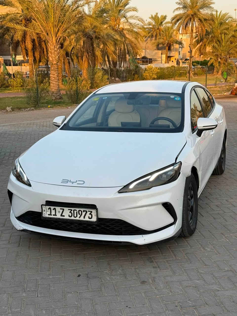 السلام عليكم بي واي دي سيل فايف 2025 رقم بغداد بأسمي تحويل مباشر  زيرو ماشيه 8 الاف السياره جديده بيه طخه بالجاملغ موضح بل صور مكان السياره بغداد السعر 17 مليون
للاستفسار اتصال فقط ماكو خاص
***********
