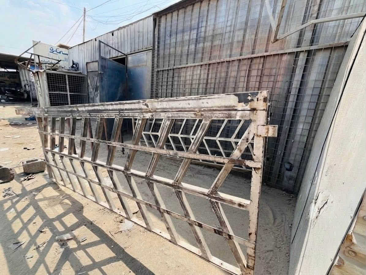 محجر كيا عموشه قماره وربع كامل جاهز فقط صبغ يرادله سعر 150 الف
مكان بغداد الدورة
***********
