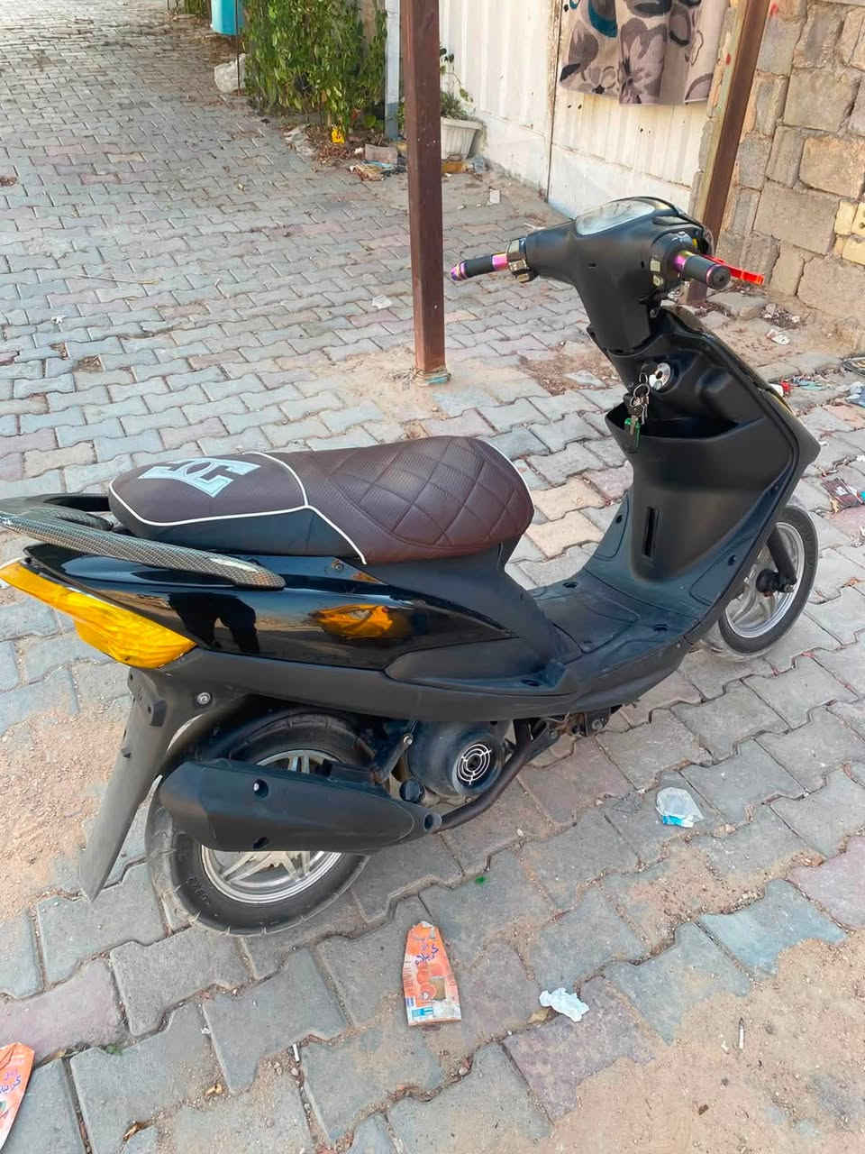دراجه ماكس عدله ياباني محرك مفتوح بوشه 49دراجه حلو ومرتبه وما ناقصه شي سعر 600وبيها مجال مستعجل عله بيعتها الرقم***********
