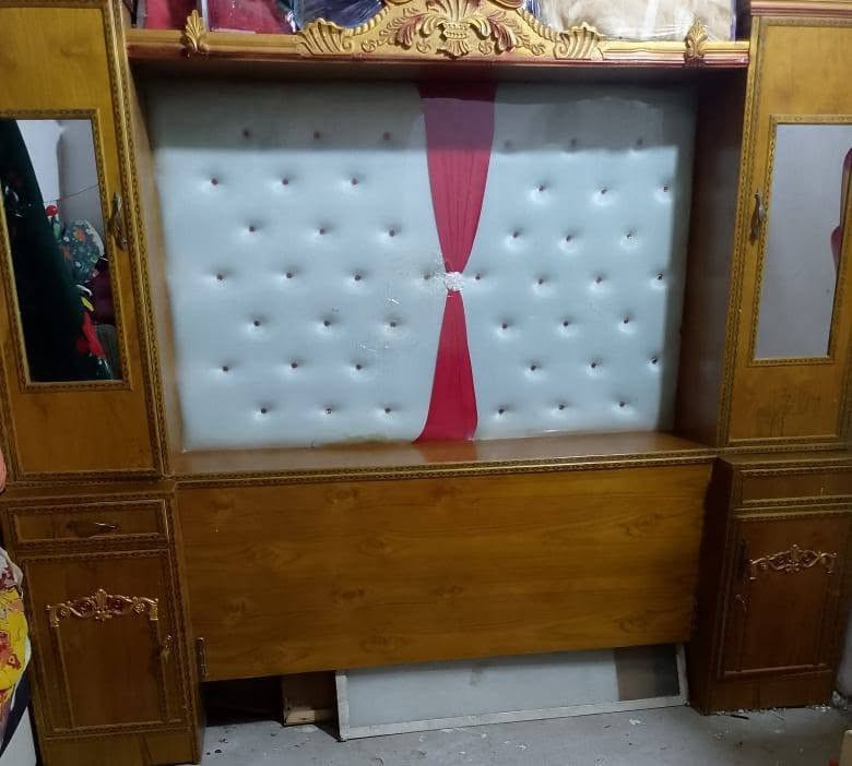 غرفت نوم البيع مستخدمه قليل الله شاهد مامتواجد على الفيس هاذ الرقم الشراي يتصل‏‪***********‬‏
