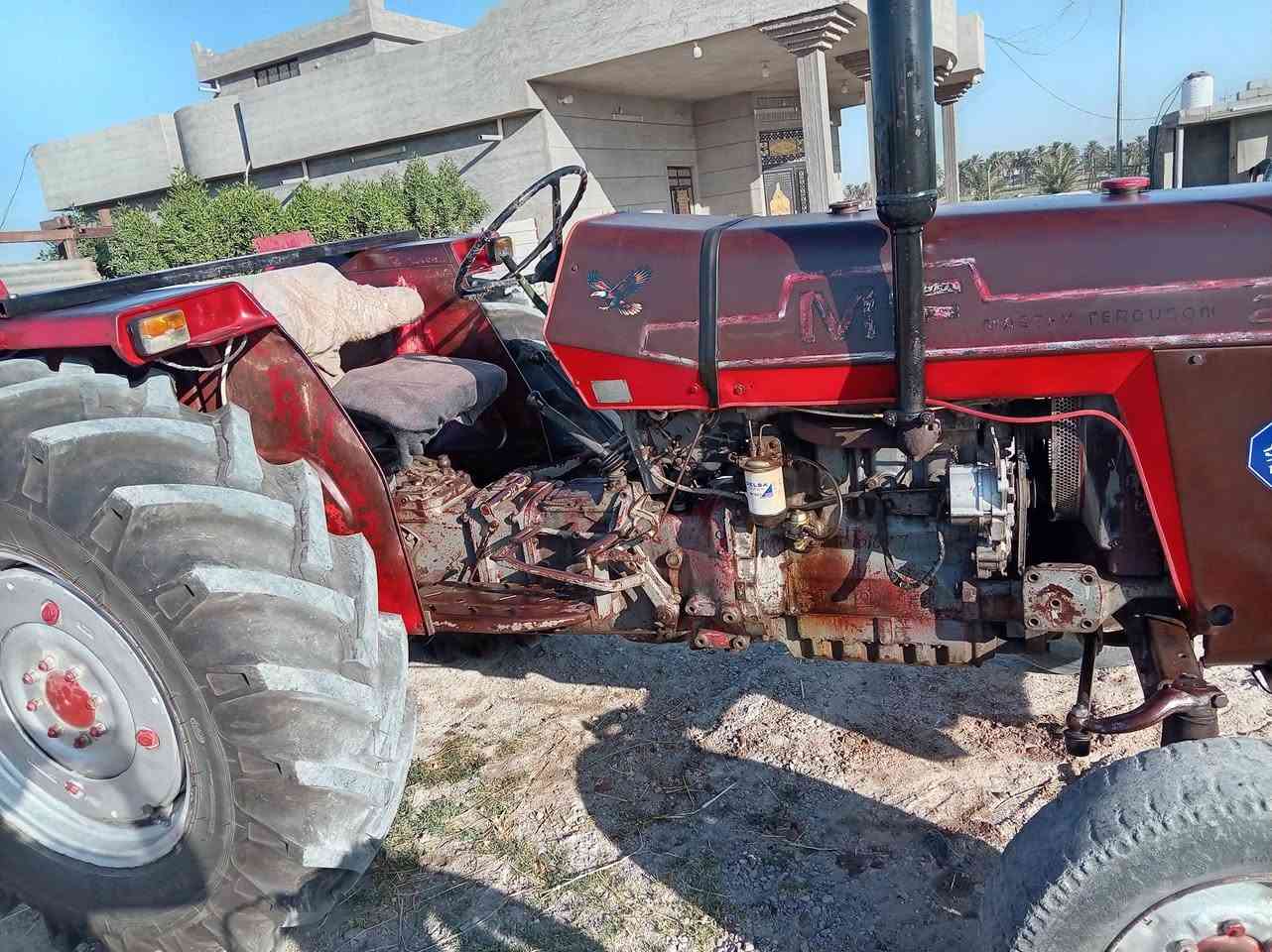مكينه فورجسين موديل 81 حجم 275 مقفول محرك جير واكسين وتخم تاير الاستفسار اتصال على هذا الرقم ***********  ***********
