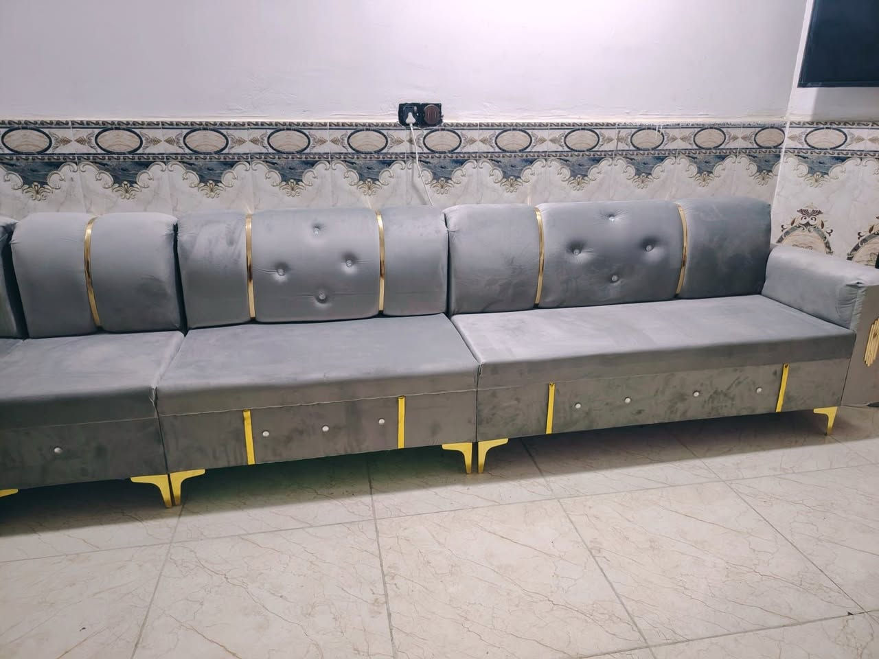 خشب بلوك • جديد • ١٠مقاعد