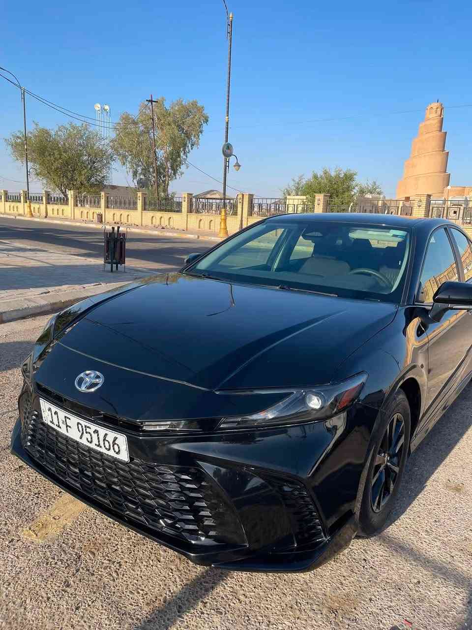 االسلام عليكم
كامري هايبرد

2025 دخول جديد 

مكينه2.500 بانزين و هايبرد HEV  رقم بغداد 

فئة ال Le ماشيه12 الف ميل 

حساسات

تحكم ستيرن جهتين

رادار امامي

رادار جانبي

قياده ذاتيه

كروز سرعه

مانع انزلاق

مانع تصادم

حساسات ضغط الاطارات

بك لايت لد   LED

لايت زنون امامي بلادي LED

ويل 18

محدد مسار

تصحيح مسار

حساسات ستيرن التنبيه  

مودEV

اوتو هولد

 بصمه

3أنظمة قياده ECO / Normal / Sport 

قطعتين تبريد

سايد بريك بصمه

نضامGBS + خرائط

اوامر صوتيه وتسجيل صوتي

كامره خلفيه

منافذ تايب سي 

شحن لاسلكي 

وبعد بيها مواصفات معروفه

تحويل ثاني يوم 

190مجالها شي بسيط

مكانها بغداد

‏  التواصل عبر الاتصال فقط ووتساب ***********

ضرر فقط بنيد ضربتها كلش خفيفه وحلوه وكفاله لاشاصي ولا لغد بيها
