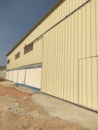 مخزن المحاويل النموذجي للإيجار مساحات واسعة جدا بإمكان مركبات الحمل ال...