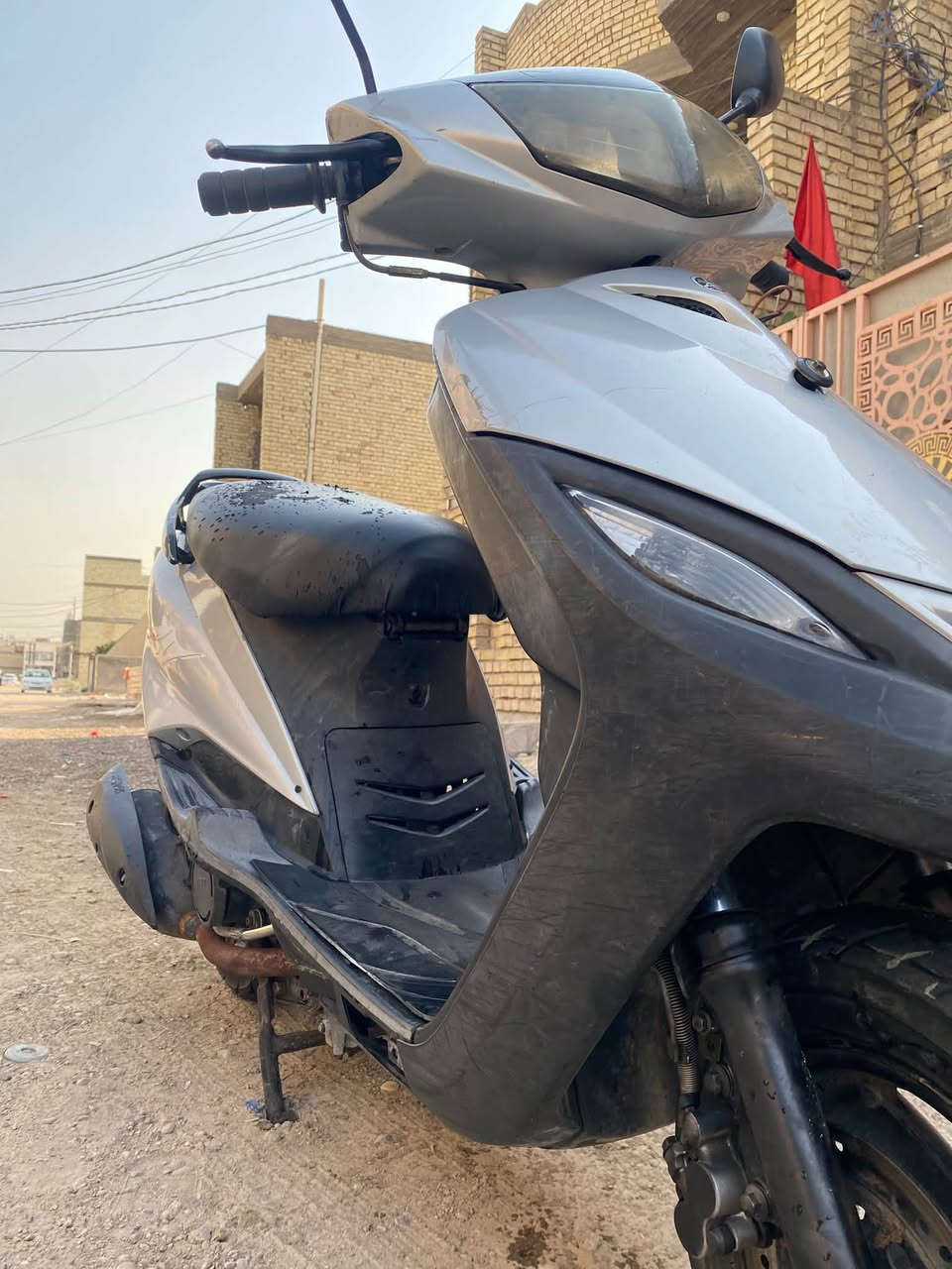 سلام عليكم دراجة ماكس 140 دراجة خير من اللة نضيفة دراجة قفل استيرن قفل جنطة بيها قفل فاصل نارية يم المكينة ونادرن هاذ يجي كهربائيات كاملة اشاير لايت عالي ناسي دبل إشارة بريكات امامي خلفي دبلات نضيفات امامي خلفي امرايات جدد كفر ابلادي مكينة ابلادي شلعة ومعدل اتخبل شك. الكاع دراجة نقصها بس تريشة صفح سعرها 10 /سعر الدراجة 500وييها مجال عنواني البياع تقاطع درويش رقم الهاتف ***********

