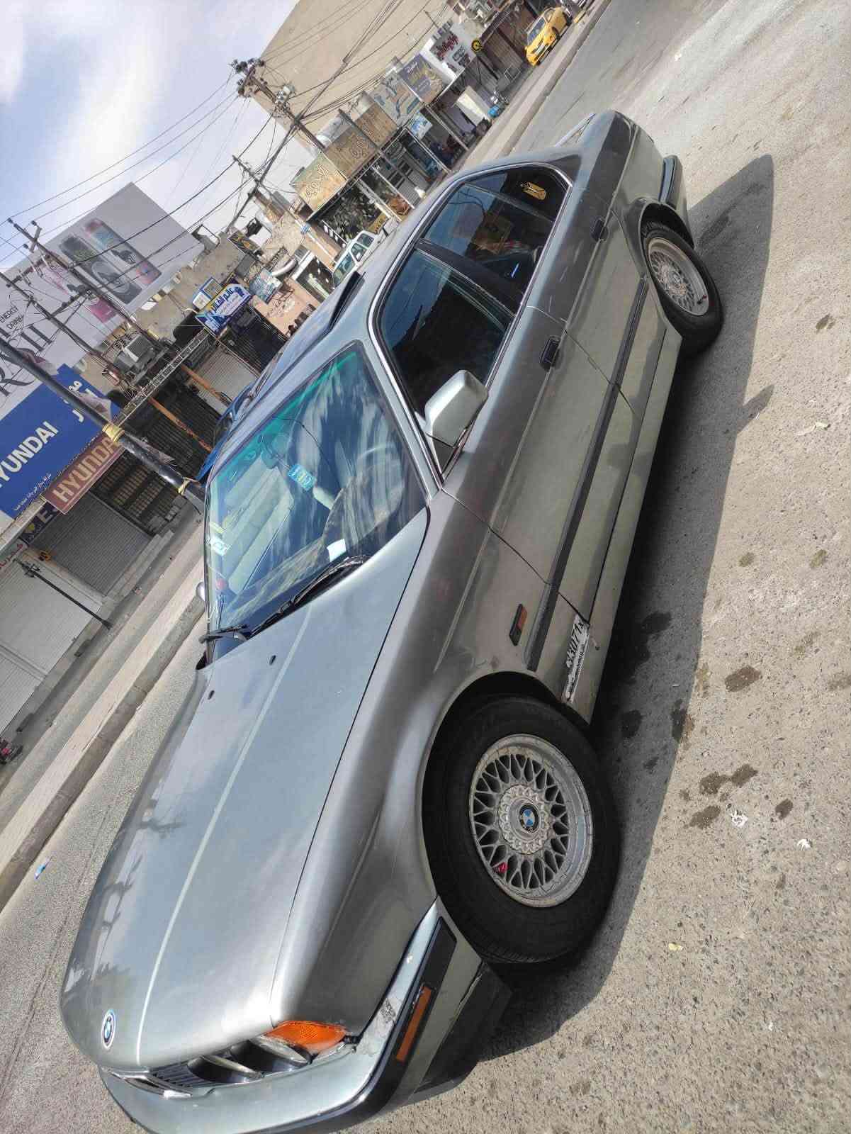 سلام عليكم 
للبيع او مراوس حسب القناعه 

بي ام حجم ٥٣٥ موديل ١٩٩١ اصل 

محرك ٦ بلادي شاده جديد مال وارد

كير اوتماتيك مكفول من اي شي 

تبريد شغال ثلج حماوه جو النص 

صدر امامي خلفي كله جديد كاردن جديد

كهربائيات كلها شغاله بدون اي جطلات 

سياره مصبوغه للجماليه بدون ضرر 

السعر ٤٦ ورقه وبي مجال العنوان بغداد الكرخ
*********** للستفسار اتصل 

رقم انبار دولي سنويه ٢٠٣٠ تحويل ثاني يوم

نص مكتوب في الصور:
- REDMI NOTE 10
- REDMI Note 15 Pro+ 5G 23mm f/1.7 1/100s ISO80 35°27'6"N 44°23'41"E 2026.05.30 12:28
- REDMI NOTE 15 5G
- 15mm f/2.2 1/742s ISO50
- 35°27'6"N 44°23'41"E
- 2028.05.30 12:28
- REDMI NOTE 15 AI TRIPLE CAMERA
- 15mm f/2.2 ISO 50
- 35°46'44"N 44°23'41"E
- 2026.05.30 12:38