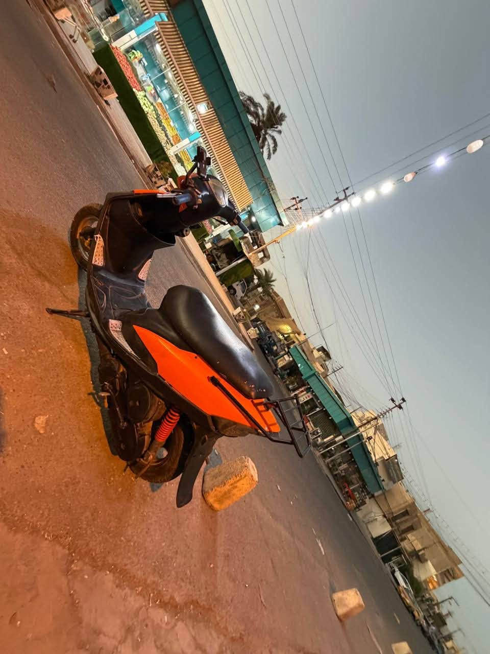 السلام عليكم
ماگس (عـدله) للبيع

الدراجة فقط مبدل ولفات

الباقي برغي مملعوب بي

اشاير شغالة

سلف شغال 
كفراات بلادية موجودة 

گيچ رون شغال

بريك امامي خلفي بالمكان

قفل ستيرن

دبلات جديدة

بنزات جدد

الدراجة مكفولة من كلشي 

زوج تاير جديد

السعـر 450 بيه مجالل

للاستفسار ***********
