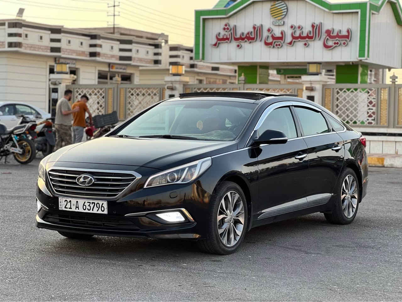 SONATA 2015 VIP
خليجي فول مواصفات 
كفالة عدى بارد فقط 
لون أسود ملكي 
رقم سليمانية الدولي 
سنوية جديده شرط التحويل والغرامة 
ماشية 150 الف 
محرك 2000 دوش 
سقف بانروما 
بصمة ابواب وتشغيل 
بردات خلفيه شركة 
برده خلفية كهربائية
دبل أكزوز 
5 ويل كب كروم 
3 أنظمة قيادة 
أوتو هولد 
منظومة زينون ولايت LED
لايت ذكي متحرك مع الاستدارة 
شاشة كبيرة
شاشة تبريد
تدفئة تبريد الكشانة الامامية 
تحكم كهرباء الكشانة الامامية 
تبريد قطعتين 
كشانة جلد لونين ماروني واسود 
فايبر بالدشبول والبوب 
مري شفط كهربائي مع القفل 
اشاير بالمري 
صندوق ذكي فتح عند الاقتراب  
حساسات امامية خليفية 
حساس نقطة عمياء 
منافذ UBS وشحن 
مكانها الانبار- الفلوجة 

للأستفسار خاص 
او على الرقم  *********** الفلوجة, الأنبار
