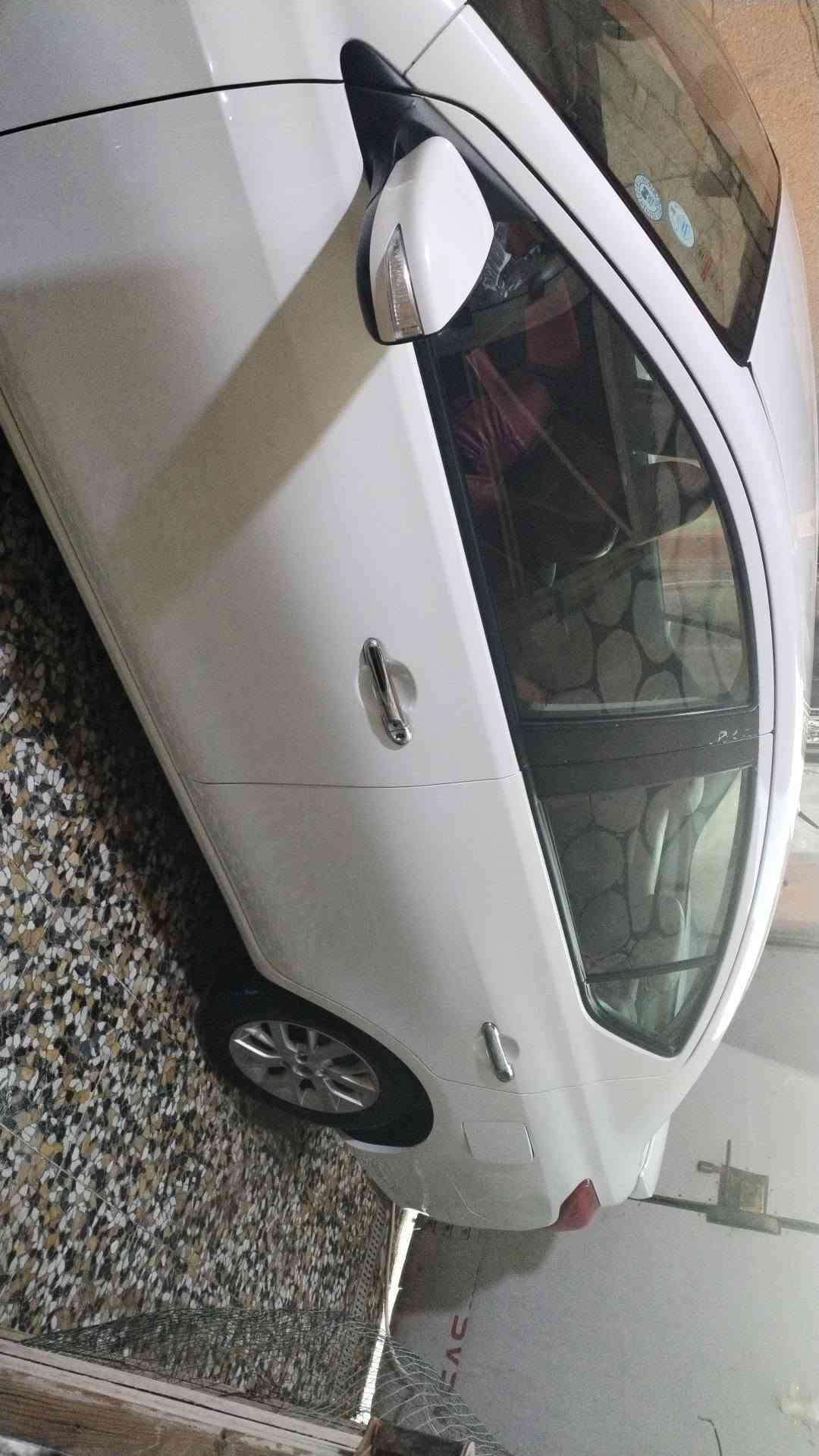 السلام عليكم نيسان صني مصري فول مواصفات بيه قطعتين بارد بسيطات شوف العين والباقي كفاله عنواني البصره حي الأصدقاء رقم تواصل ***********
سعره 105 وبيه مجال حك جيه
السلام عليكم نيسان صني مصري فول مواصفات بيه قطعتين بارد بسيطات شوف العين والباقي كفاله عنواني البصره حي الأصدقاء رقم تواصل ***********
