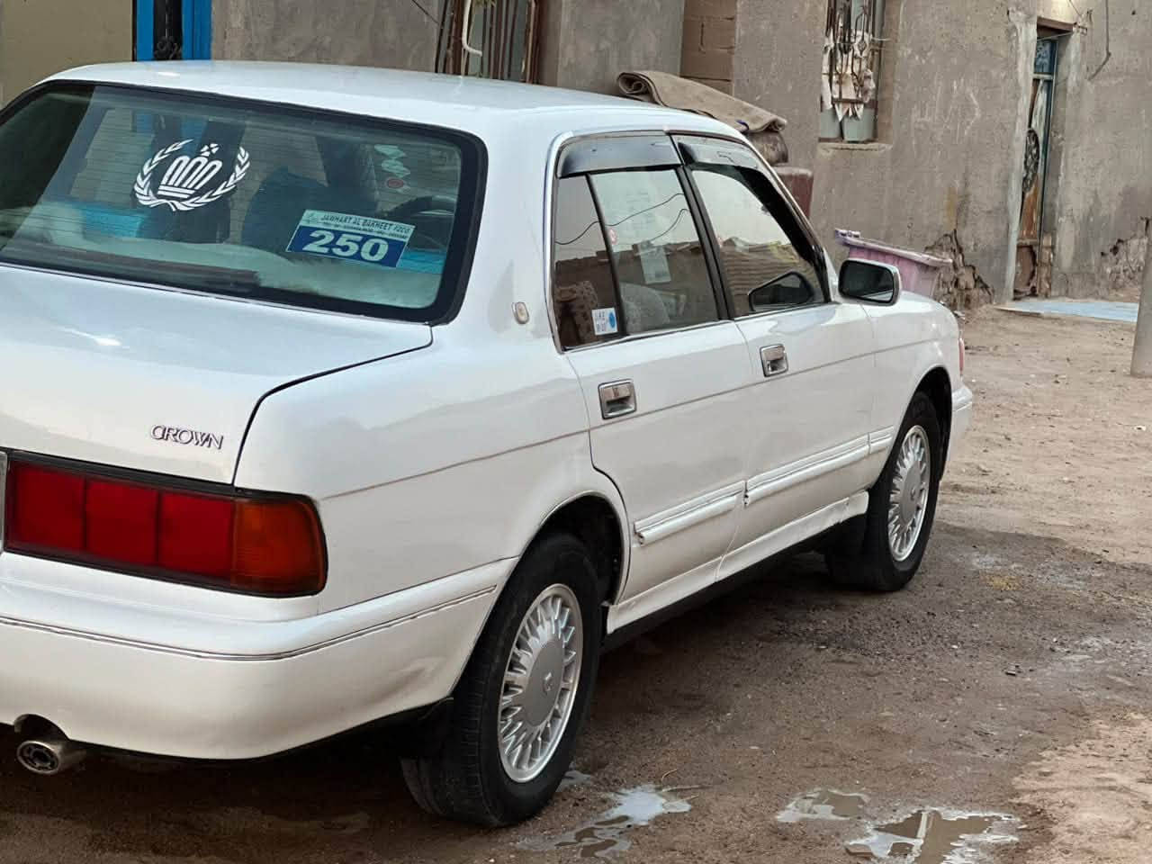 ارنب1995 

اكسن..3قطع 

مكينه 3,000
خير من الله
فنربلاد

سعر 62وبيها مجال 
‏
مصبوغه جماليه رقم بغداد سنويه ل2030
***********
