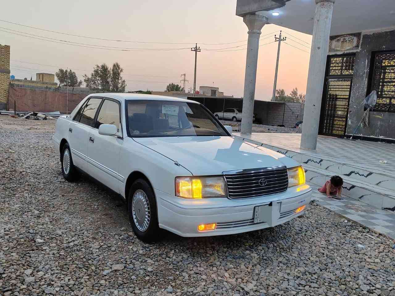 السلام عليكم راس الثور تكم ايسر بلاد كويتي ساير موديل 1999 كفاله عامه من الضربه والكصه ونقل الجثه والعيب الشرعي وكافه الاصوليات رقم انجليزي باسمي تحويل مباشر مكينه وكير 3000 حداديه جديده تخم تاير جديد تبريد ثلج سياره جديده بمعنى الكلمه السعر 117 وبيها مجال رقم الهاتف ***********
