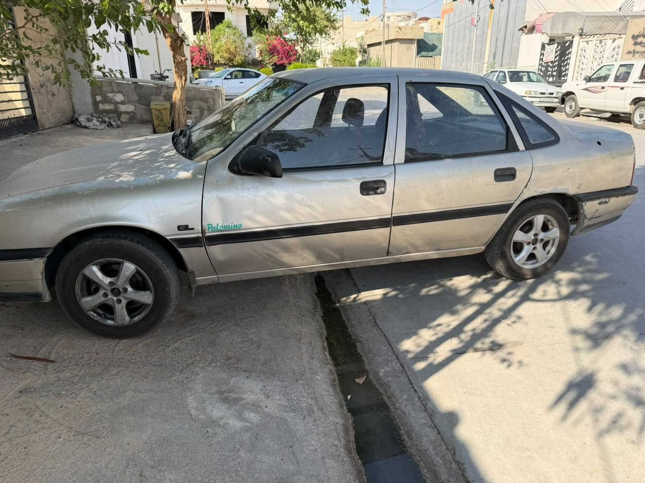 اوبل فكترا ١٨ رقم كركوك  كل بشرط محرك كير  كهربايت مظبوط    *********** كركوك, العراق
