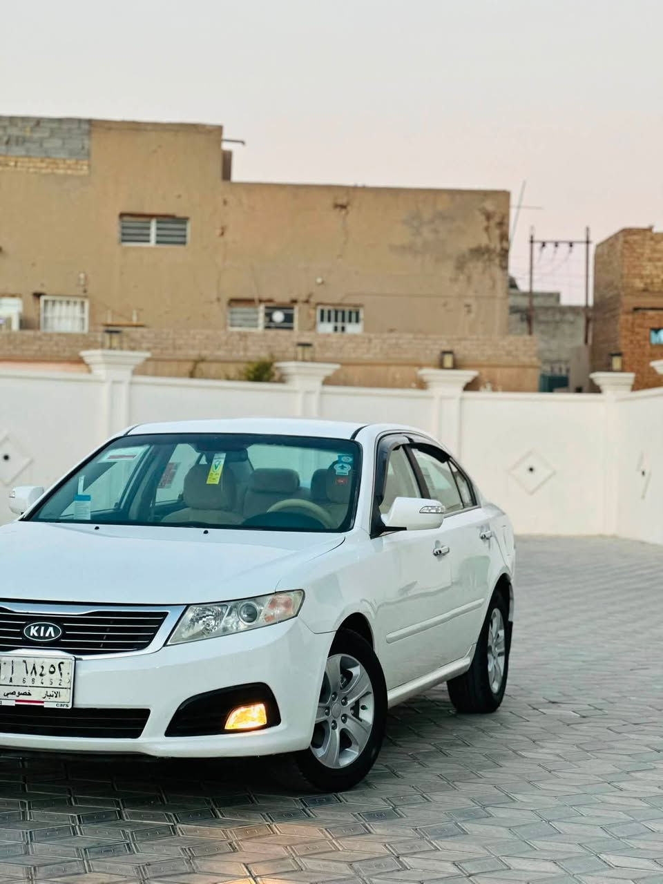 السلام عليكم 
أوبتما موديل (2009) 
خليجي بيها صبغ جاملغ و باب بدون دواخل 
محرك 2000 دوش 
كير و محرك و صدر مكفولات 
تبريد ثلج ❄️ 
رقم الانبار تحويل ثاني يوم 
سعر 105 بيها مجال بسيط 
رقم ***********
عنوان فلوجه

