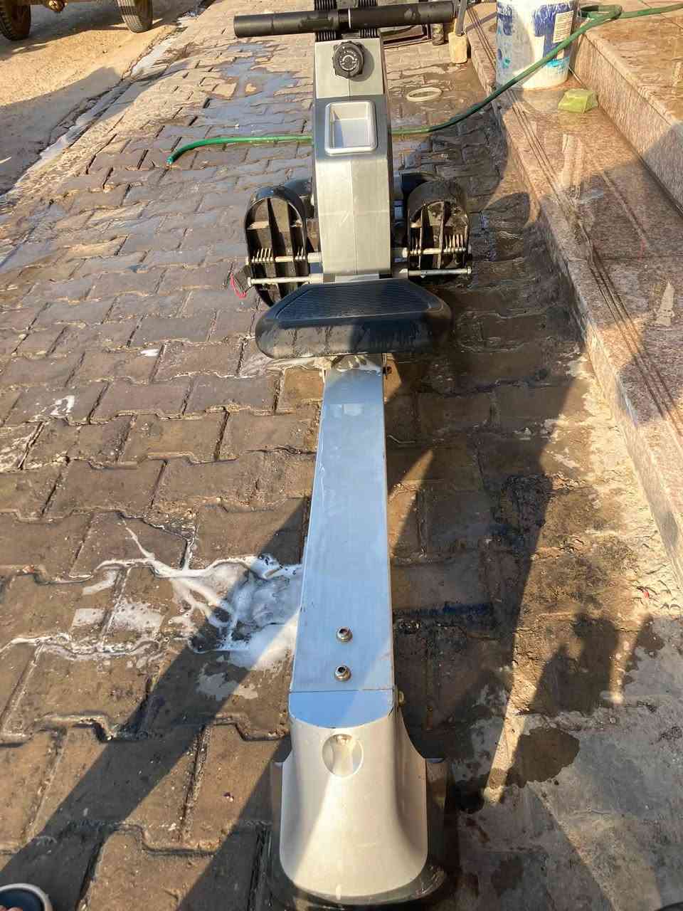 جهاز التجديف الرياضي (Rowing Machine)، وتحديداً من شركة SkyLand. للبيع قطعه وحدا باله اوربي العنوان كوفه يوجد توصيل جميع المحافضات ***********
