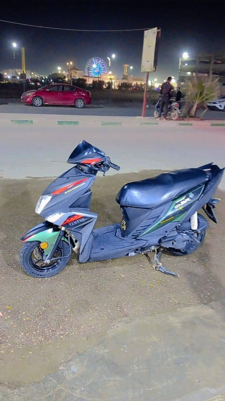 سلام عليكم
دراجه زت ار موديل 19  للبيع دراجه احله من صورة بعد مكينه ماممفتوحه تجي تفحص وين مايعجبك الاستفسار على الرقم ***********
