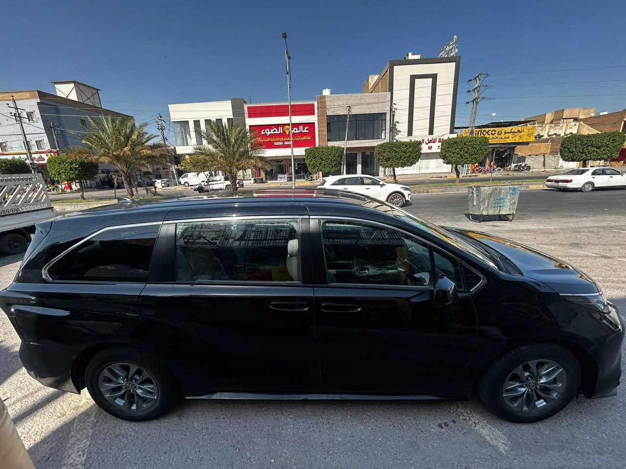 تيوتا سينا موديل 22 le  هايبرد وارد امريكا حادث جنطه وجاملغين رقم بغداد المكان كربلاء السعر 265  للاستفسار ***********
