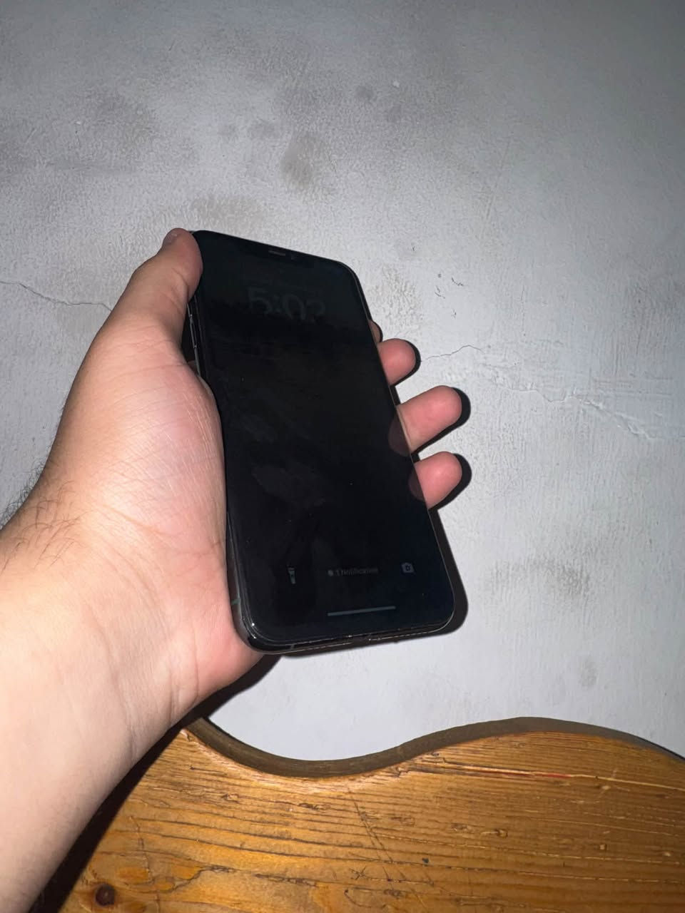 ايفون ١١ برو ماكس
مبدل شاشه و بطاريه الجهاز شخط واحد مابيه نظافة ١٠٠٪؜ تجي تفحص و تاخذ و تروح 
السعر خاص
للتواصل على الواتساب فقط ***********
