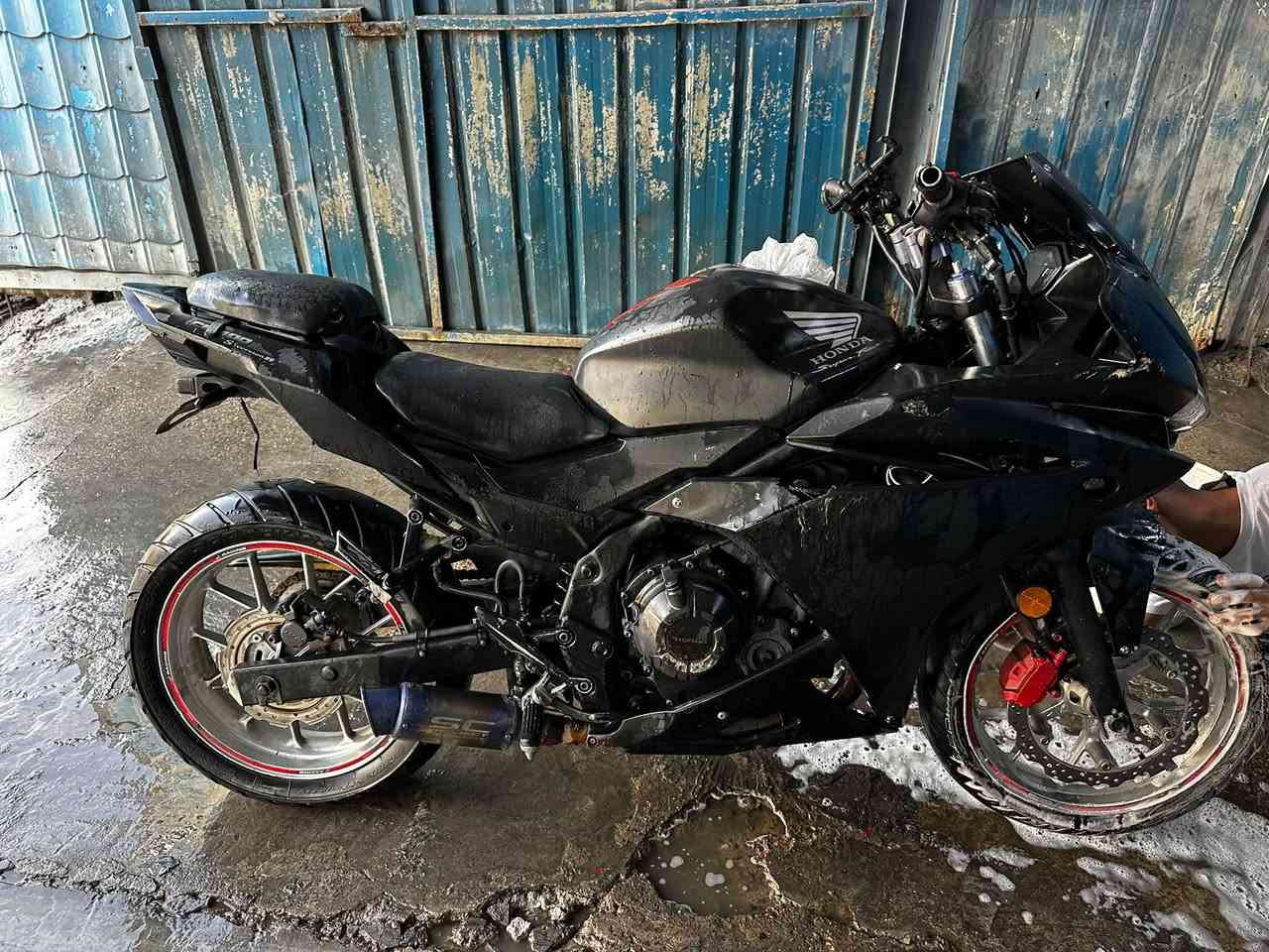 CBR500R • ٥٠٠سي سي • ماشي ٥٠٠٠٠