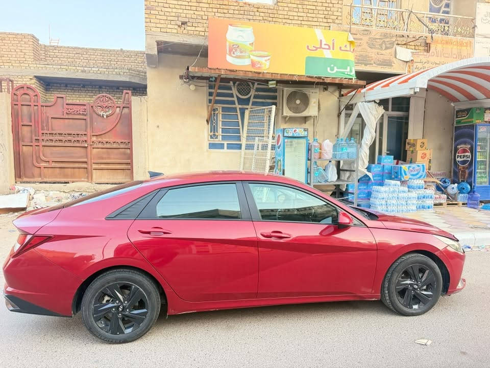 هونداي النترا موديل2023
السيارة فئة مواصفات 
عداد سرعة 260
محرك 2.0 
تشغل عن بعد
ترحيب
 
شاشه جبيرة كامرة دوارة
رادرات جانبي خلفي امامي
تحديد مسار قيادة ذاتية
كروس سرعه شاحن لاسلكي
 
 

السيارة ماشية120 الف 
ضرر السياره  ( جاملغ فقط)
رقم هاتف صاحب السيارة***********
السعر مناسب جوه لسوك اتصل وتعرف
