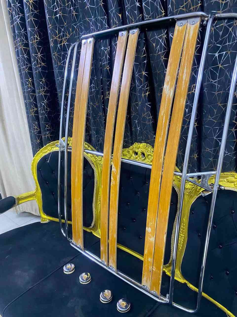 السلام عليكم سيبايه كورلا حيدر السحاره من موديل ٢٠ لل٢٥ مابيها قطره زنجار
السعر ١٧٥ قفل مكاني بغداد حي الجهاد ***********
