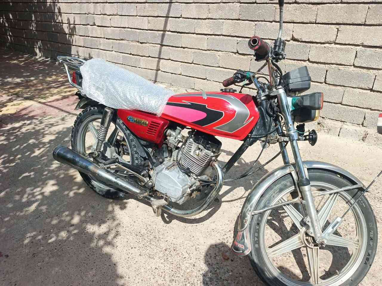 سلام عليكم دراجة البيع نامه برو 5كير موديل 20محرك مفتوح مجفت جديد نشاط فول كهربائيات شغاله مكان بيجي سعر 300بهامجال ويرهم مراوس تصال ***********
