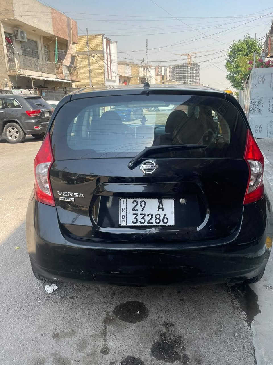 Nissan Versa 2015 
رقم واسط دولي تحويل مباشر 
حادث امريكا جامغ فقط هنا بيهه طخطخات مصبوغه حزام بدون دواخل 
مكينه جديده تبريد شغال حداديه جديده 
سياره جاهزه مابيهه نقص شاشه تحكمات جام كهربائي 
بيع او مراوس سعر 77$ 
مكان بغداد الحريه 
***********
