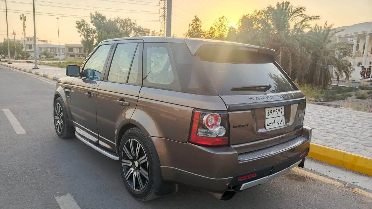 السلام عليكم 🫡 رانج موديل 2010 كفاله  السعر بلاش بلاش بلاش 89 سياره جديده بمعنه الكلمه مناقصها اي شي مكان السياره واسط العزيزيه ***********
