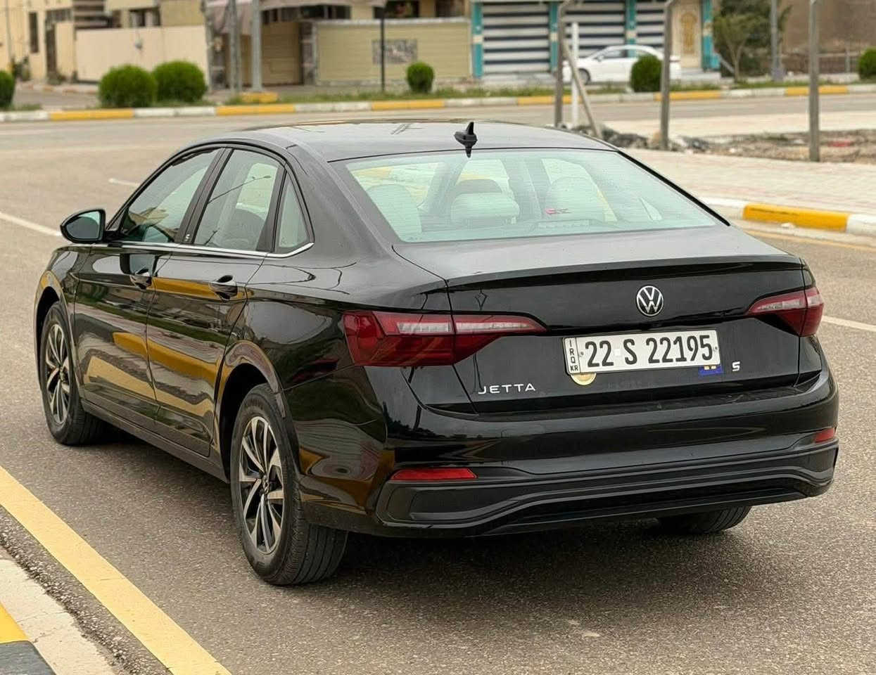 انسب سعر جيتا ✅
بيع مستعجل 

للبيع — فولكس فاگن جيتا 2024 🇩🇪🖤

▫️ فولكس فاگن جيتا
▫️ موديل 2024
▫️ لون أسود ملكي
▫️ رقم أربيل — تتحول مباشرة باسم المشتري
▫️ الممشى: 37 ألف مايل
▫️ بيها قطعتين صبغ فقط جاملغ وربع البنيد 
▫️ السيارة جاهزة بالكامل وبدون أي نقص
▫️ استخدام مرتب ونظيف جداً

💰 السعر: 148 ورقة مجال بسيط جداً جداً 
البيع نقداً

والجاد يعرف قيمة الجيتا الألماني 🔥
مكان السيارة كربلاء 

للاستفسار والمعاينة واتساب او اتصال ***********
