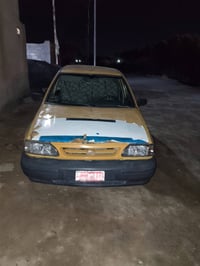 سايبه البيع موديل 12السياره شغاله السعر 8وبيه مجال قليل حك الجيه والير...