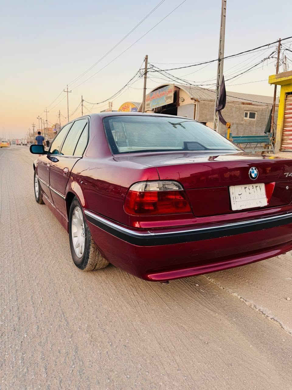 السلام عليكم
BMW___E38___740i

موديل 1995 محدثه 2000 بالكامل

رقم بغداد بسمنه تحويل ثاني يوم
 سيد قصي شبر صادق شبر سيد لؤي شبر باقر الموسوي محمد شبر 
ABS شغال
شاشه اندرويد مع مضخم سماعات
فتحه بانورما
تخم تاير جديد
مكينه وكير جدد
تبريد ثلج
جنطه شفط
مصبوغه للجماليه
لايت زنون
حداديه جديده
مكان نجف
رقم ***********
