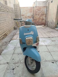 دراجه ماكس بوليسي الدراجه ختم واحد كفراتها للبيع محركها مفتوحه ٤٩ شغال...