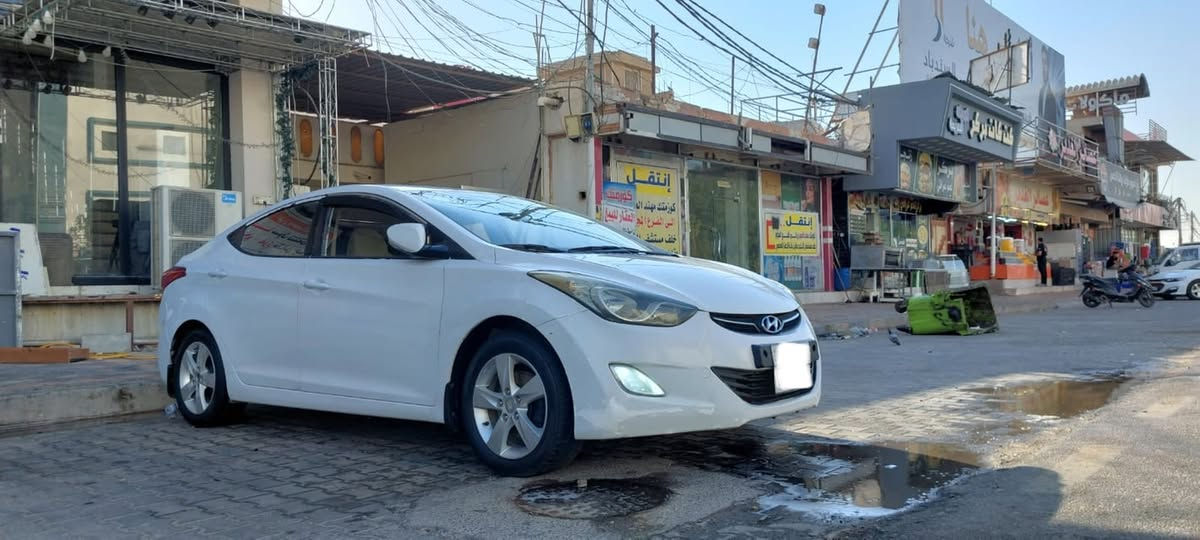 النترا موديل ٢٠١٤ بيه اربع قطع صبغ خليجيه رقم اربيل سياره جاهزه مكينه وكير وحداديه وتبريد تخم تاير مكينه ١٨٠٠ مكاني نجف السعر ١٠٠ بيه مجال قليل 
***********
