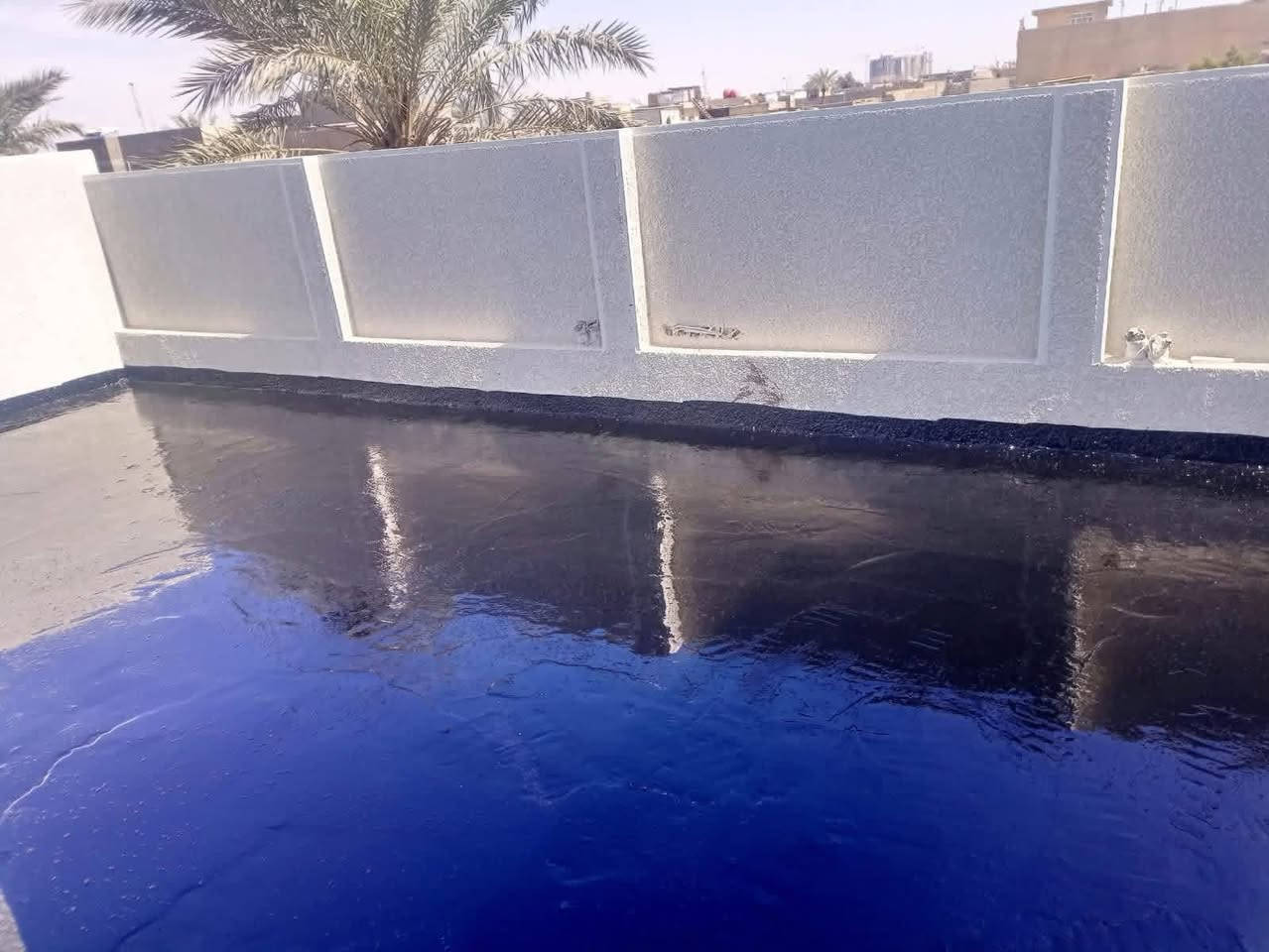 السلام عليكم يوجد زفت رمادي ودوره سطوح والاساسات سعر البرميل 70كرسته و عمله اللي يريد بخير ويدلل التصل***********
