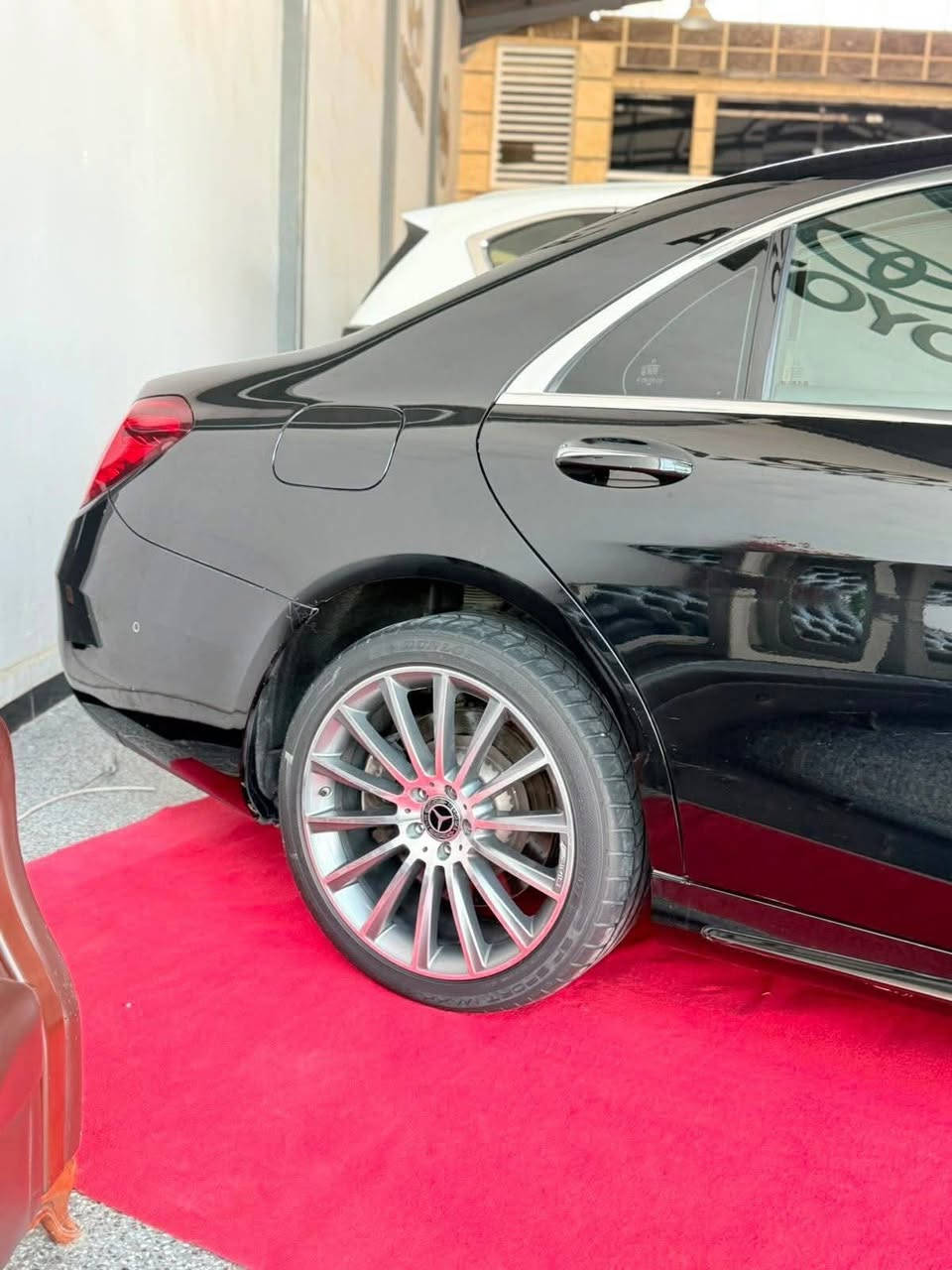 S560 V8 • ٢٠٢٠ • ماشي ٧٥ الف