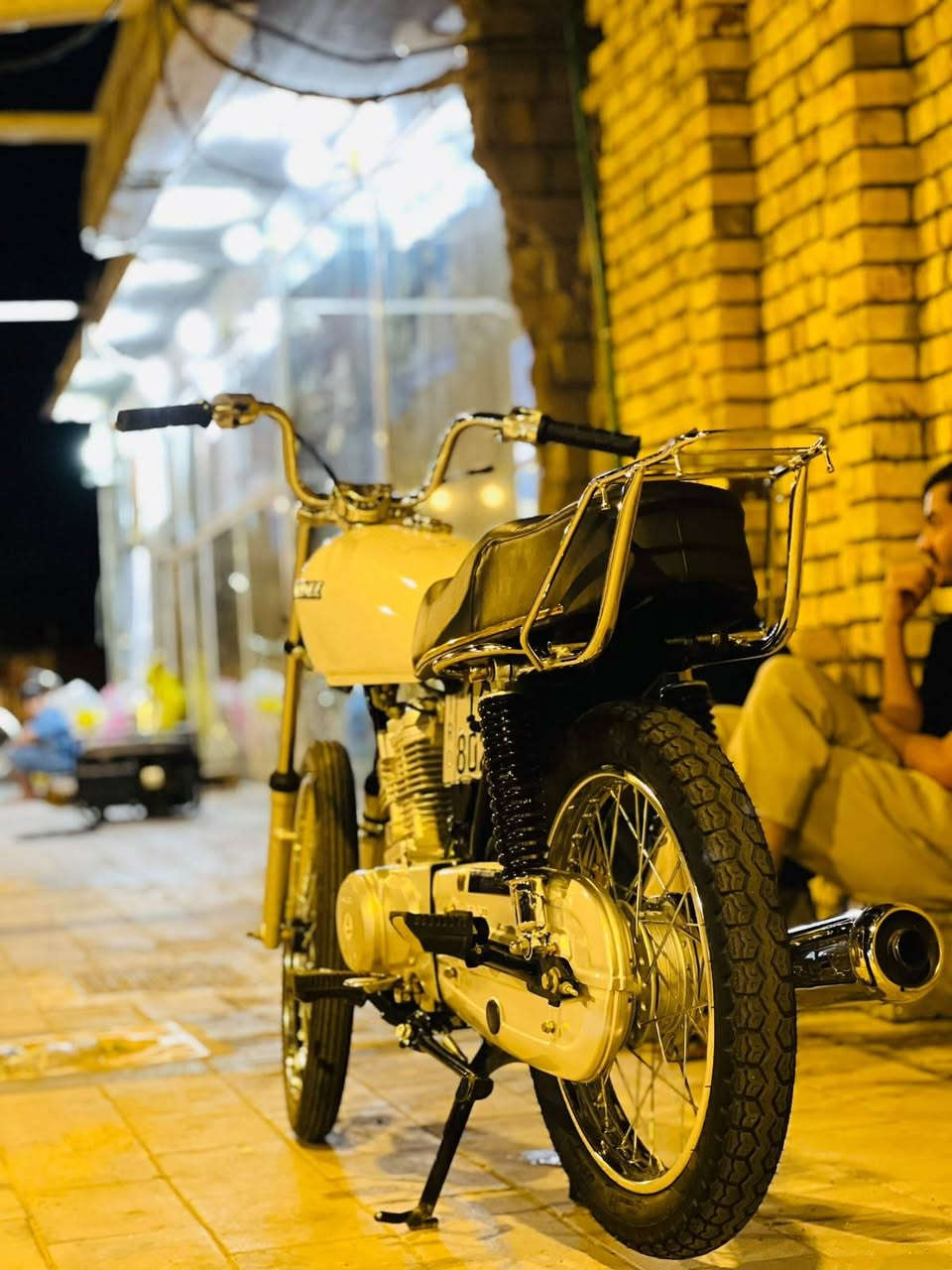 دراجهه نامه بلاد شاصي مديل 19 رقم وسنويه بصرة تعميره كله جديد صار له 3اشهر من معمرهه المكينه 19 البلاد صبانه ما حاط عليه الشراي يجي خاص  ***********  لا تنتصل فقط مراسله
