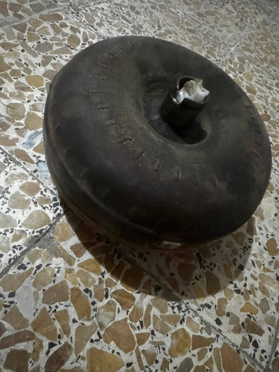 شباك عريض ٥٠٠
درايم شفت٥٠٠ناعم

اكسل ٤/١٠ 

توربان كير شرط نضيف

اطار مسجل نضيف

سبايدر 

بنيد كصيف 

بك لايت تخم كامل

دبلات امامي كامل حتى الدسك موجود

فلنجات خلفي

 يدة هند بريك

***********
