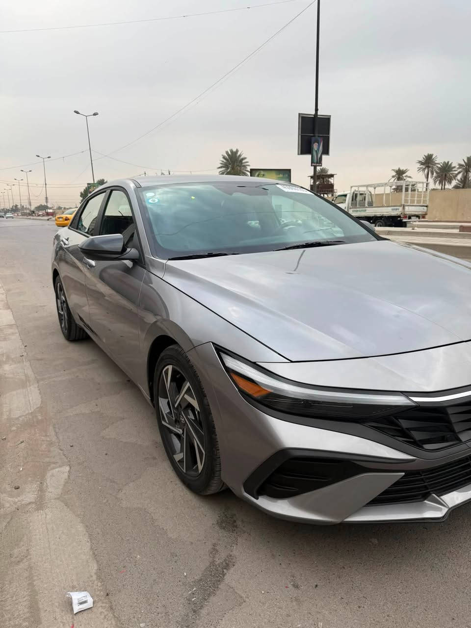 هونداي النترا مديل ٢٥ وارد أمريكي 
مرقم بغداد بسمي 
مواصفات سيارة فول عدا الفتحة والجلد 
محرك ٢٠٠٠ دوش 
ماشية ٣٠٠٠ زيرو سيارة 
بدون ايرباك سيارة 
حادث السيارة باب وجاملغ تبديل 
بدون دواخل
صور الحادث والتصليح والسونار 
بل منشور 
مكان سيارة بغداد 
***********

