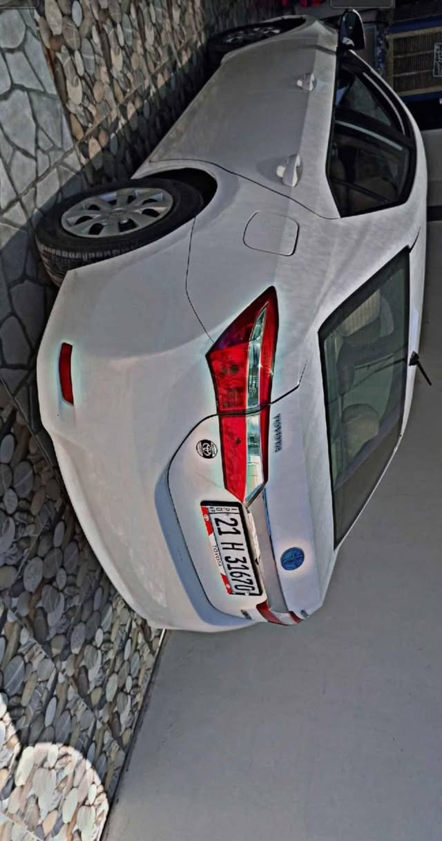کورلا2015خلیجی فول عەدی مەکینە18گەورە چوار پارچەی سبوخە سەنەوی ژینگەو بانـی تەزەیە کوبونی بنزینی هەیە شوین کرکوک نرخی115مجال رەقەم***********
