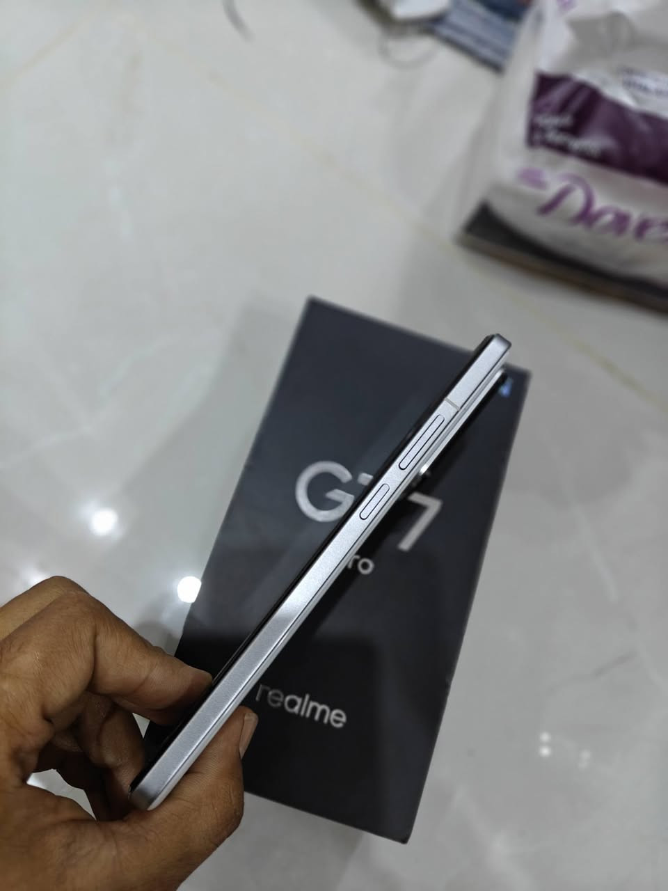 realme gt7 pro
ram 16/512
نظافة 100/100

السعر 750 الف
واتساب> ***********
