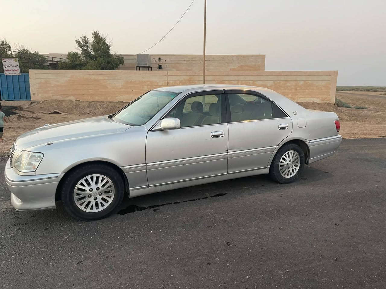 ملكه كرستال اصل دكمتين كشنات كهربائي برده خلفيه محرك جديد ديفور صغير هزه جديده السيارة بأسمي تحويل ثاني يوم للعلم(كصتين)
***********
