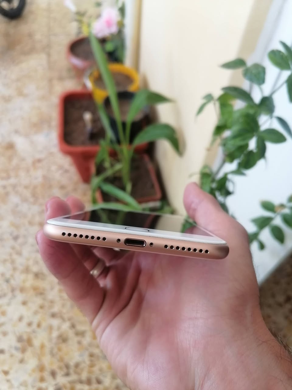 ايفون 8 بلاص
مبدل بطارية ١٠٠ 💯 
ذاكره ١٢٨ 🤖
مبدله شاشه بس نوعيه حلوه
جهاز نظيف جلخ مابيه
بصمه شغاله 
سعر 119 الف
*********** واتساب
