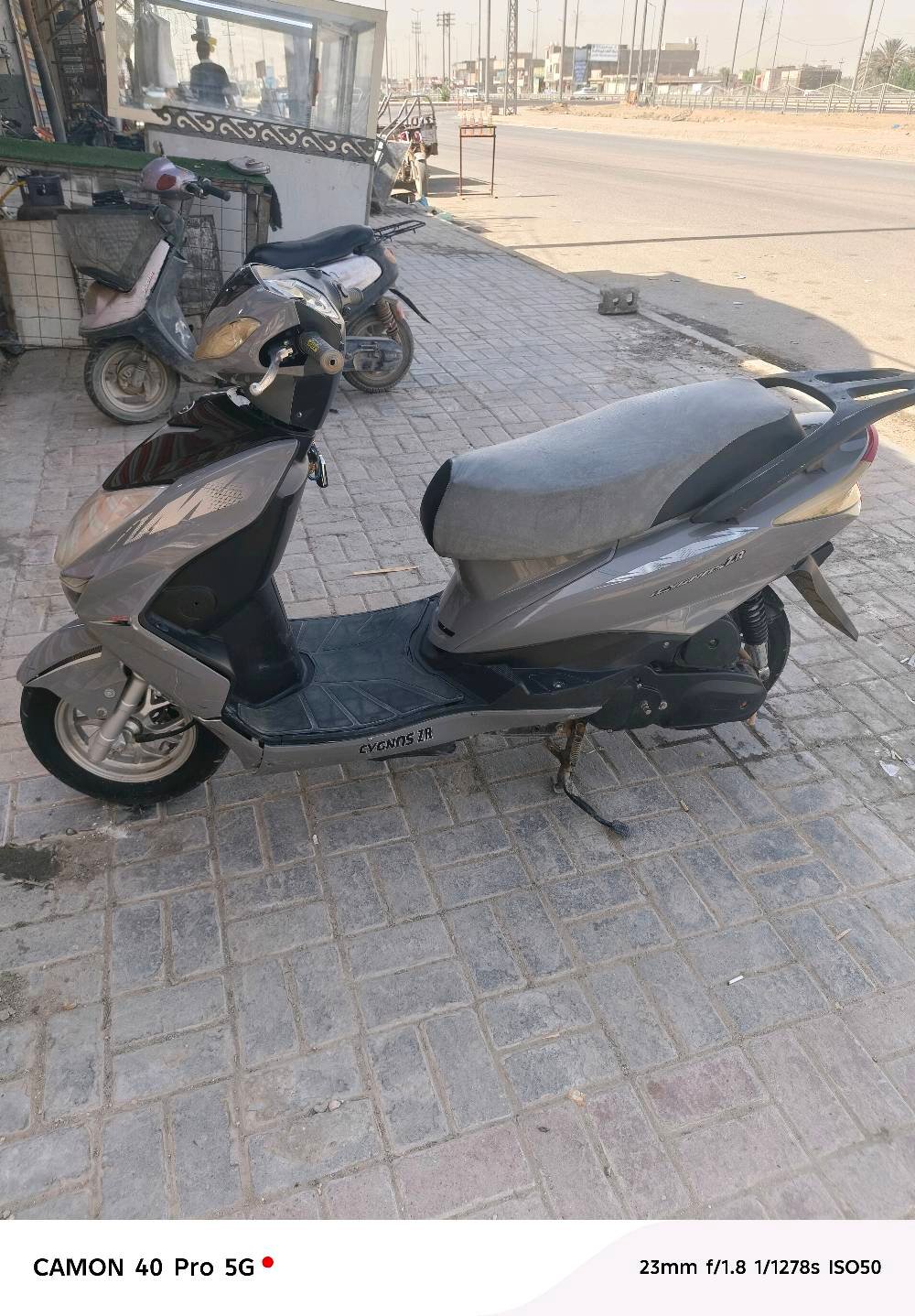 دراجه سكنس موديل 2024صيني وصل المعرض موجود سعر500وبيه مجال دراجه مفتوحه كهربائيات شغاله مكاني كربلاء الشبانات الحولي 100رقم التواصل ***********واتساب