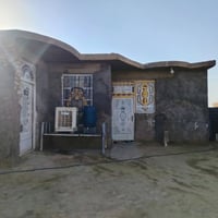 بيت للبيع ركن بروانه حي الشرطه قرب جامع الحاج عايد  البيت مكون من غرفت...